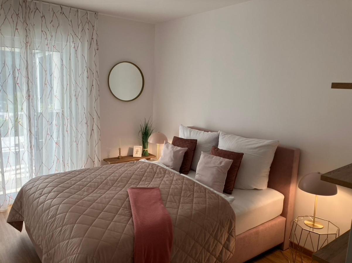 Neu - Premium-Ferienhaus Mosel-Sonne Трабен-Трарбах Екстериор снимка